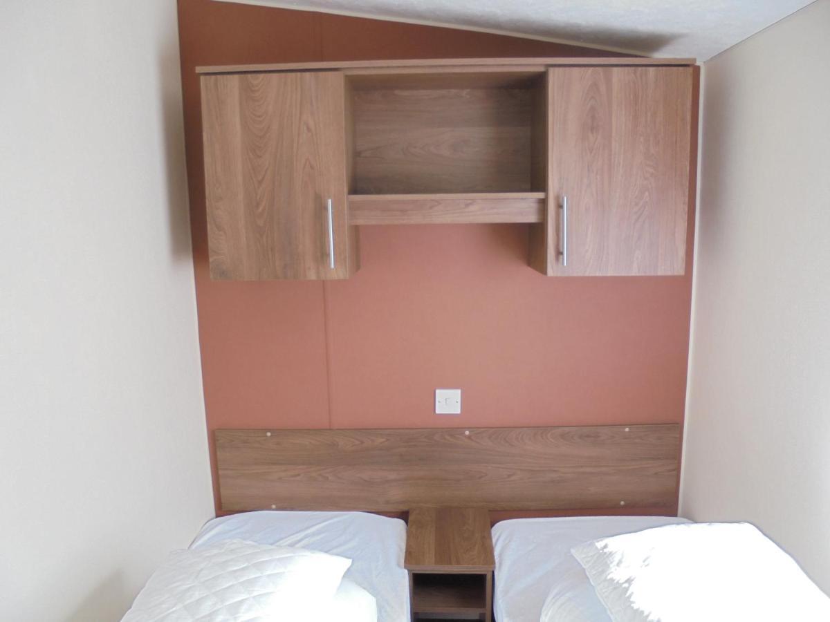 Kingfisher : Seabreeze:- 6 Berth, Enclosed Veranda, Close To Site Shop Ingoldmells Exterior foto